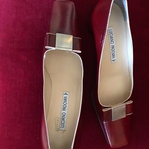 Luciano Padovan ladies burgundy shoe
